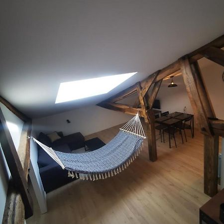 Appartement Neuf Climatise Sous Les Toits La Roche-Chalais Bagian luar foto